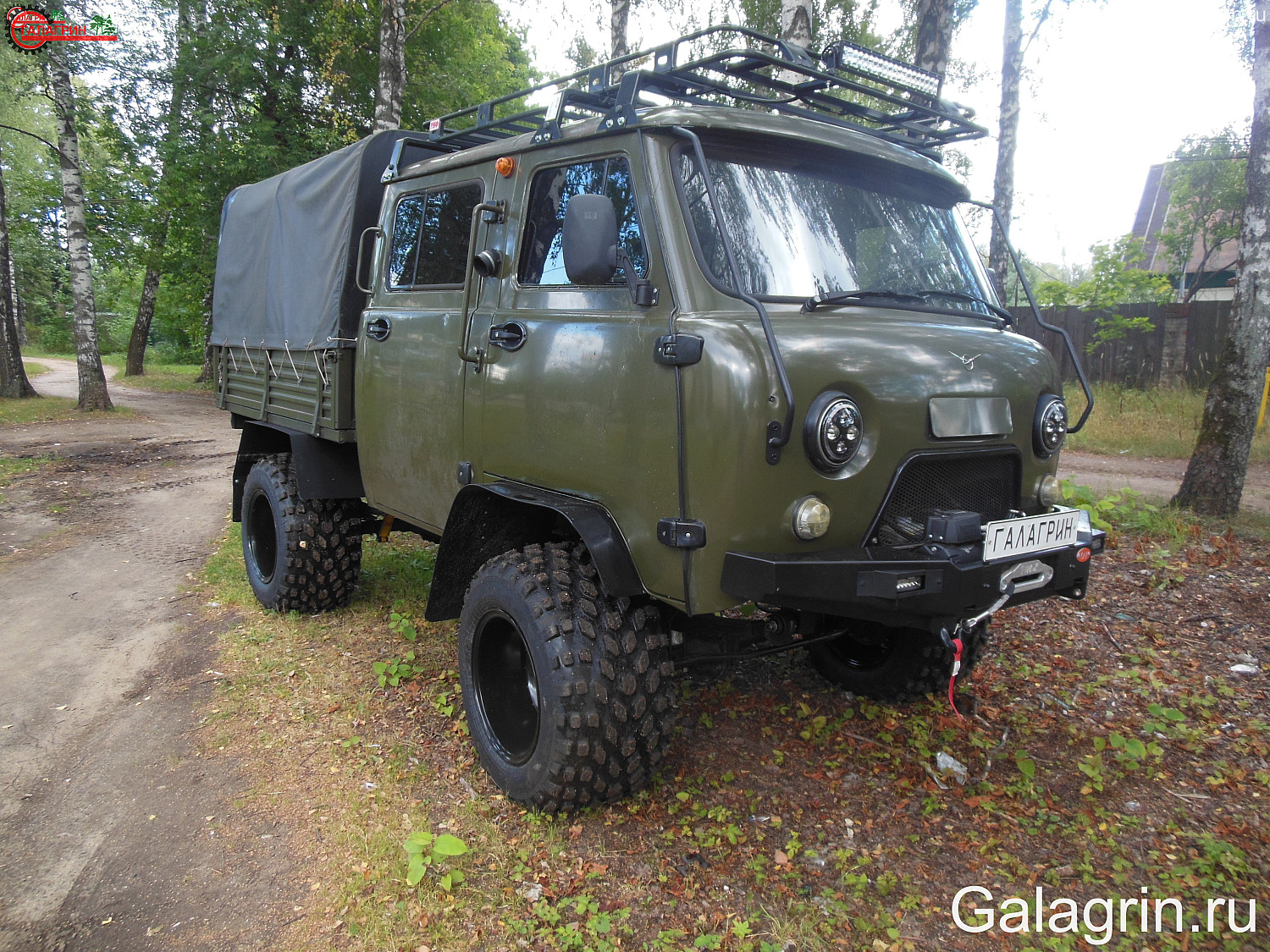 УАЗ-39094 «Полбуханки» с колесами Авторос