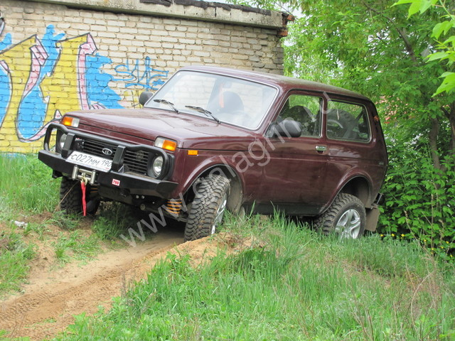 НИВА-2121